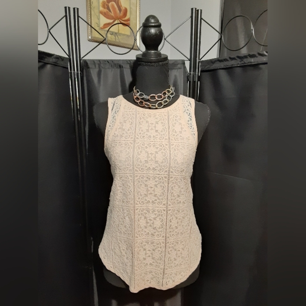Ann Taylor Elegant Pink Lace Embrodiered Sleeveless Top Women's Size XS